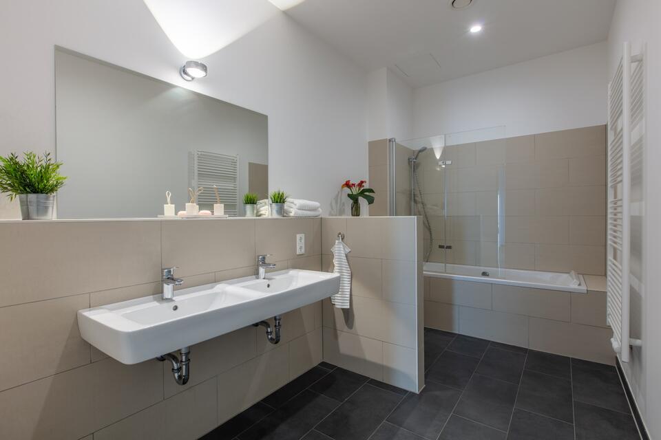 Bathroom Bathroom